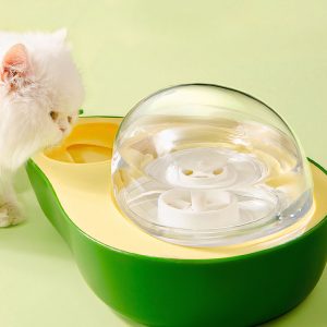 Bát uống nước cho chó mèo hình quả bơ có nắp đậy PAW Avocado Pet Water Bowl