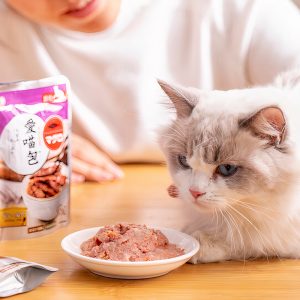 Pate cho mèo vị cá ngừ IRIS OHYAMA Love Meow Tuna 2