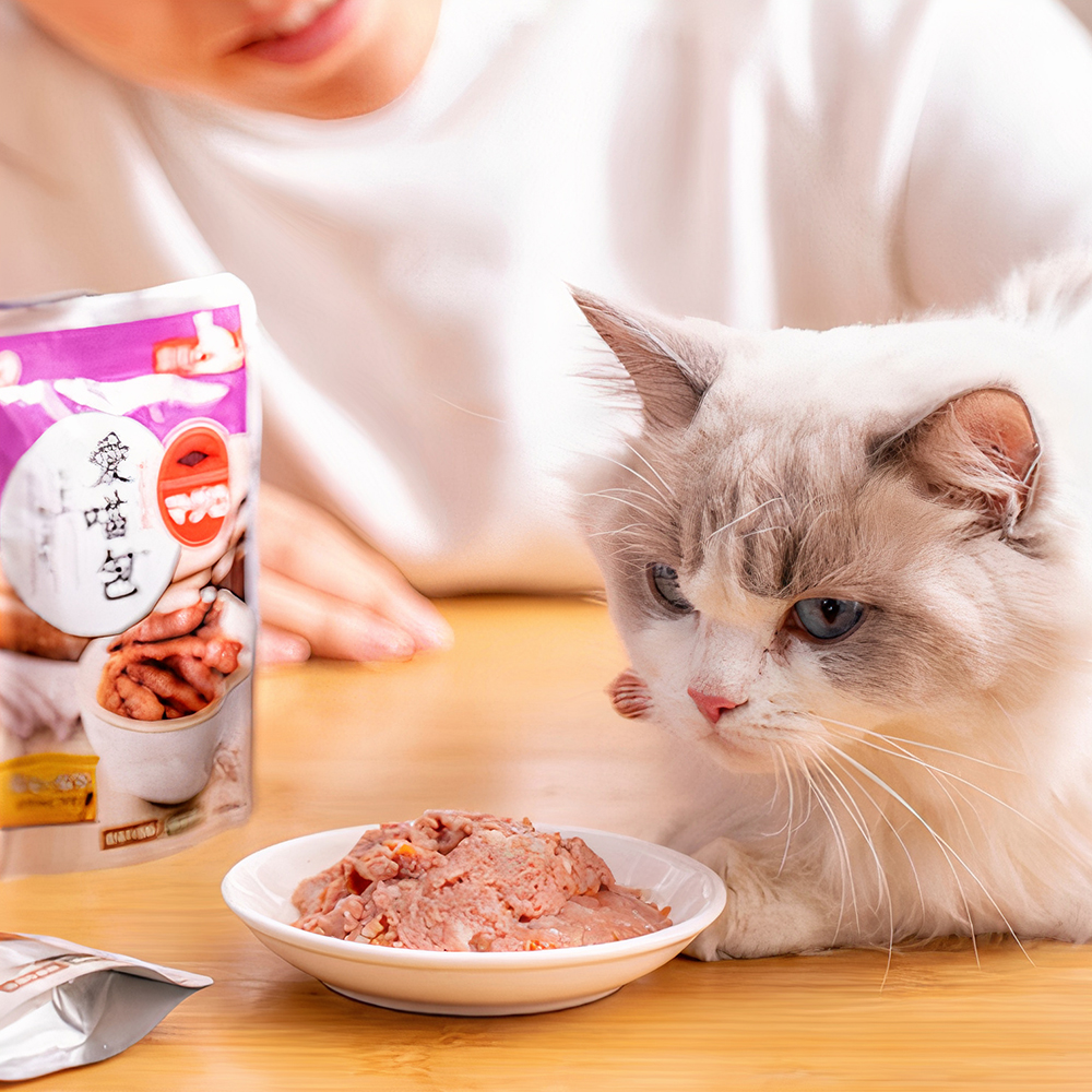 Pate cho mèo vị cá ngừ IRIS OHYAMA Love Meow Tuna 2